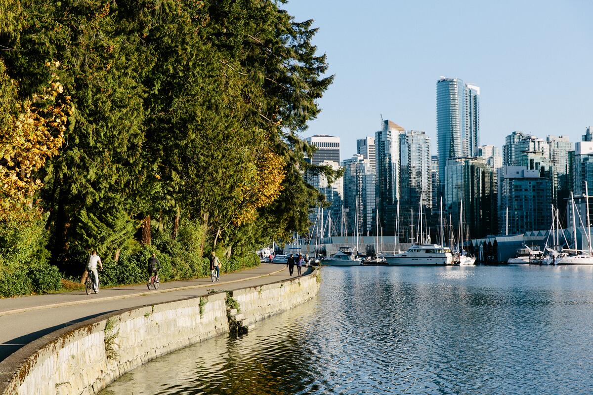 Vancouver Crossing Loop